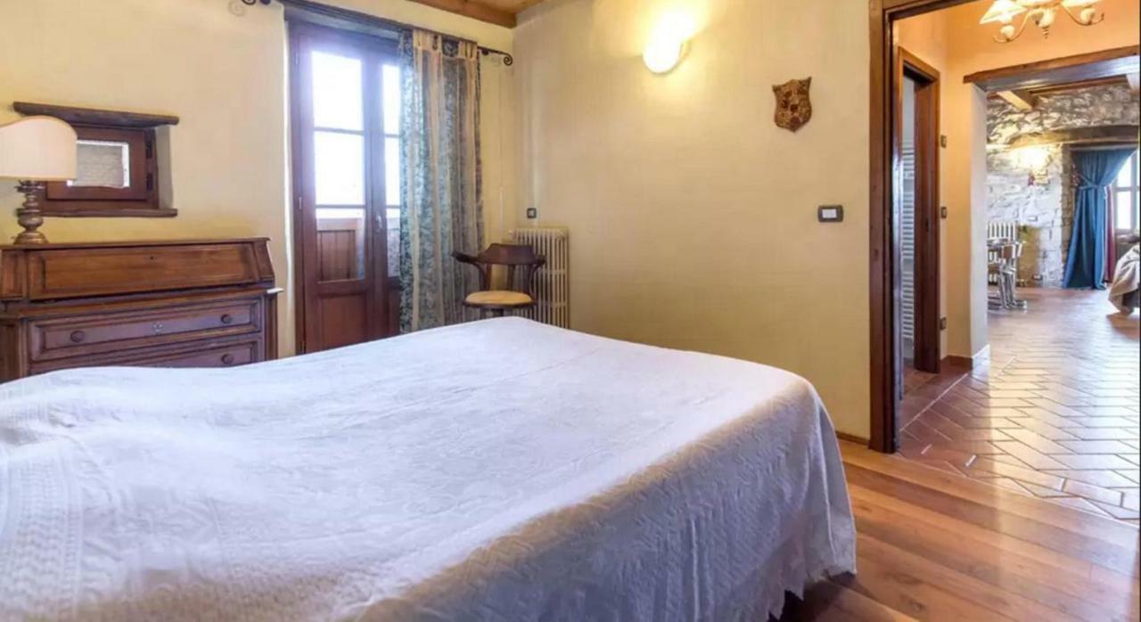Casa Mazzocchi Vista Su Poppi Βίλα Εξωτερικό φωτογραφία