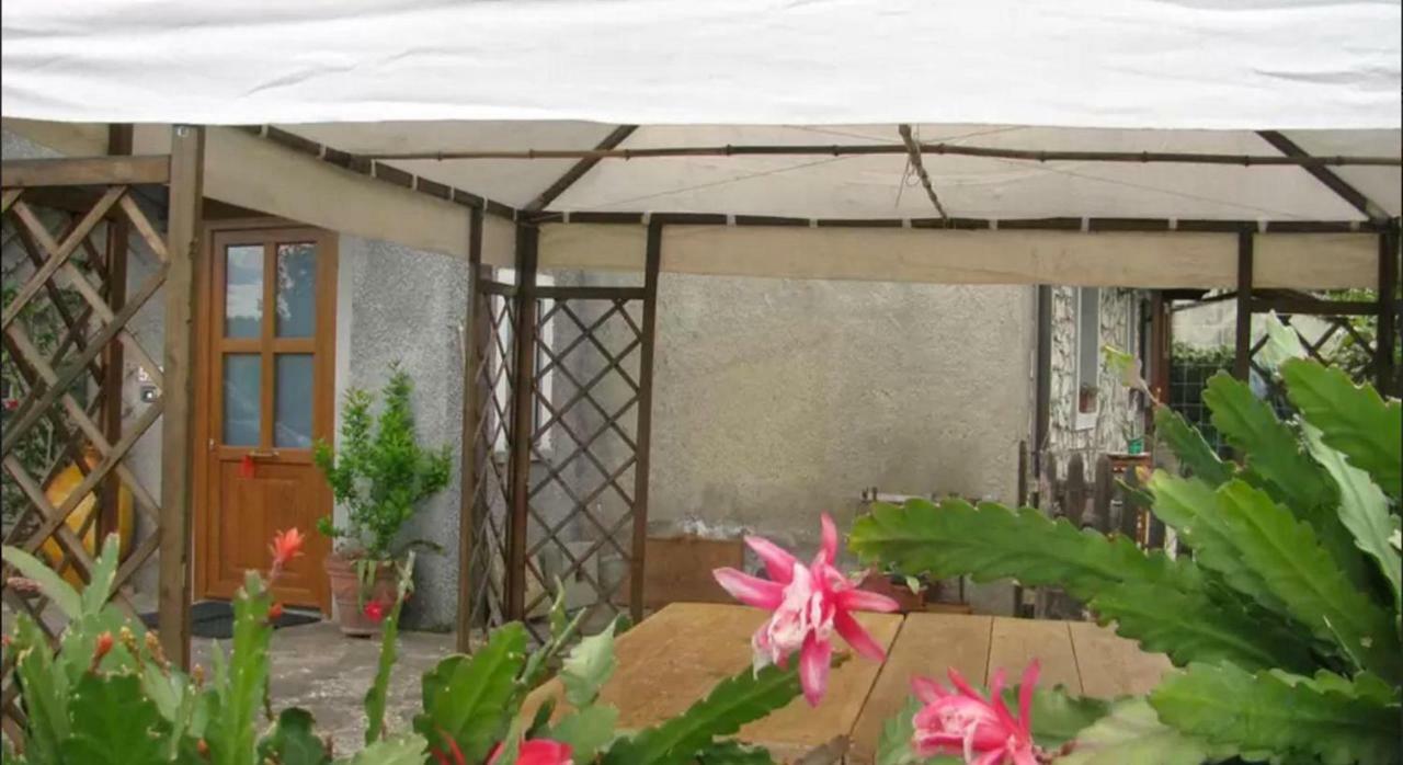 Casa Mazzocchi Vista Su Poppi Βίλα Εξωτερικό φωτογραφία