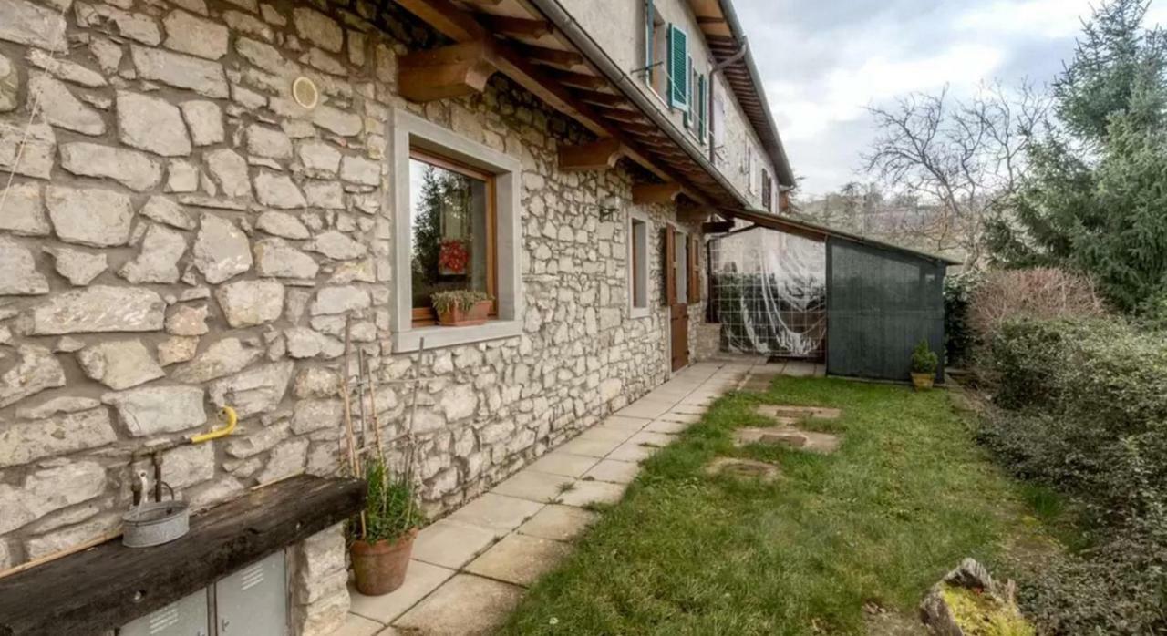 Casa Mazzocchi Vista Su Poppi Βίλα Εξωτερικό φωτογραφία